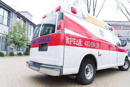 守住平安大门：信鸽竞赛运动会救护车，让比赛的安全有后盾！
